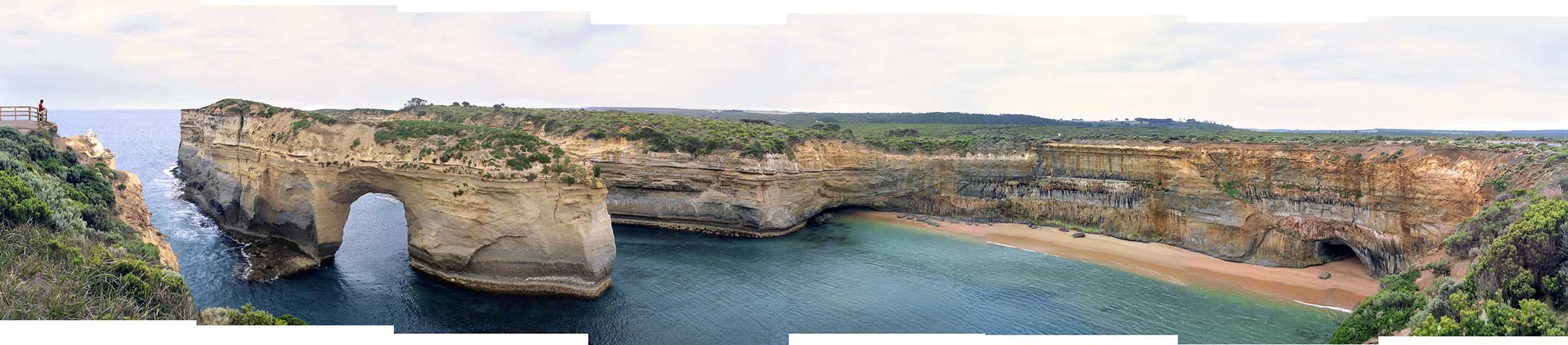 View of the Arch at Loch Ard Gorge at Port Campbell National Park.