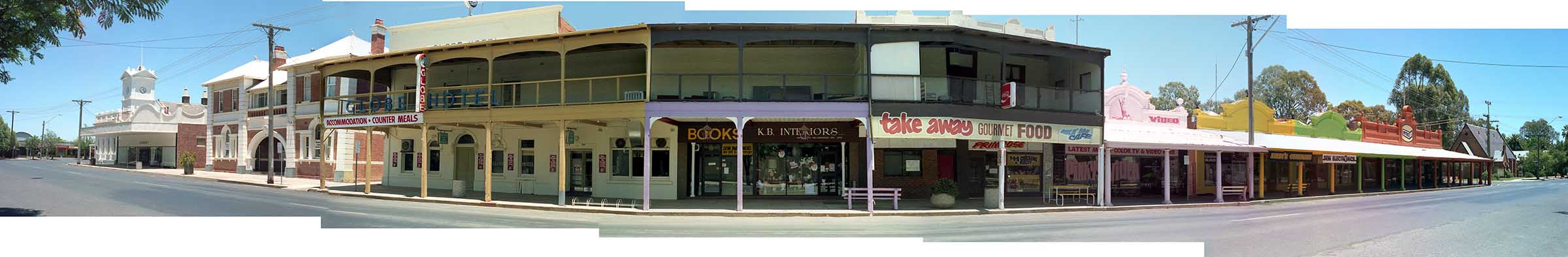 Vintage view of the Deniliquin downtown area from Cressy Street.