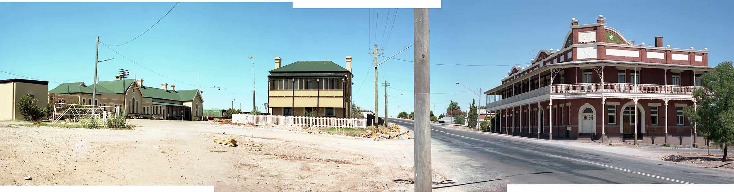 Vintage view of Narrandera from the Newell Highway, which includes the Narrandera Youth Hostel.