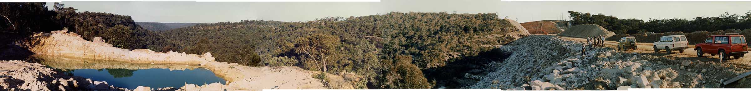 Construction of a segment of the M1 freeway north of Sydney, in the vicinity of Pearce's Corner and Berowa.